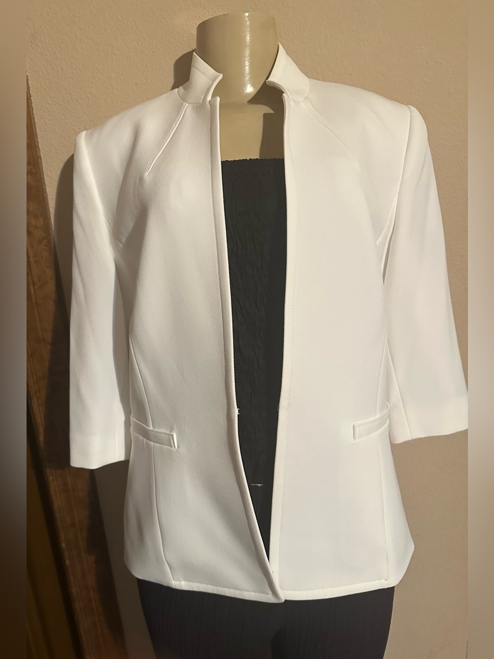 Preston & York White Open-Front Cropped Blazer